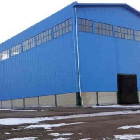 Running the roof of the sandwich panel (wall execution)